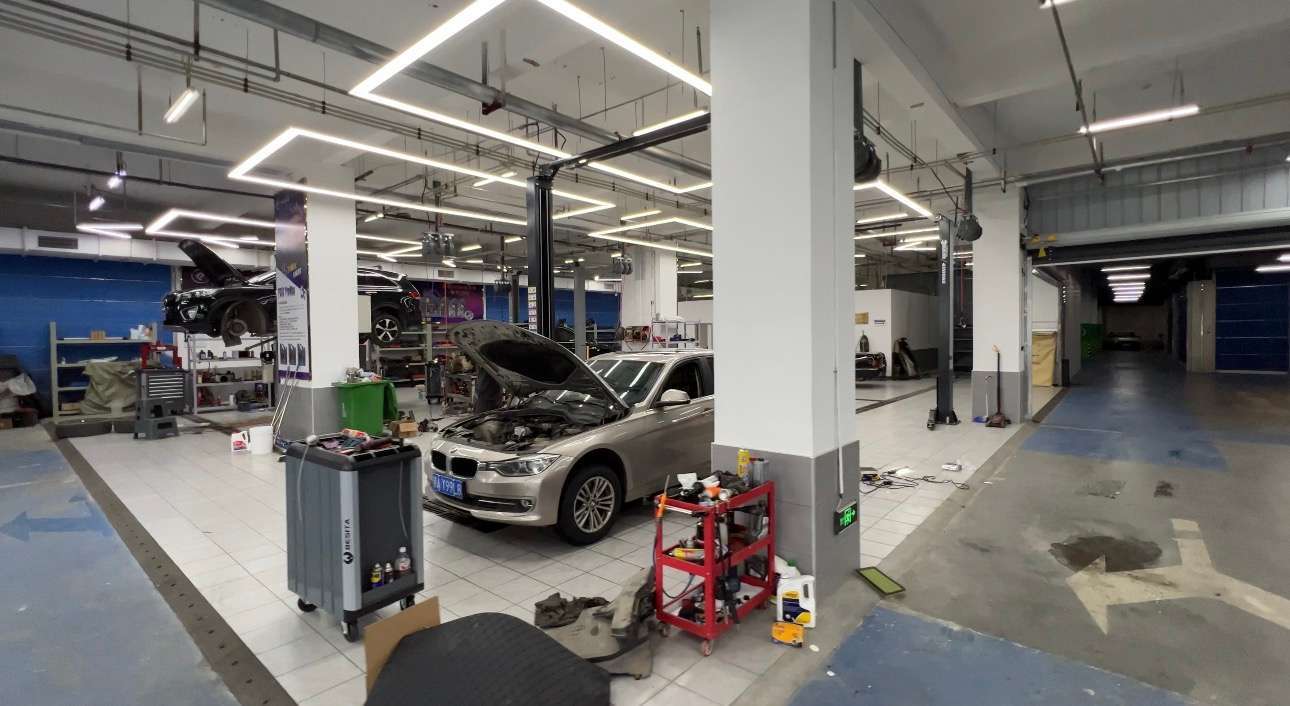Hubei Xinjunka Automobile Service Co., Ltd