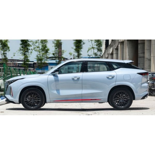 Sièges SUV de la porte 5 du model 5 de la baleine bleue 1.5T DCT Zhizun de Changan OSHAN Z6 2022