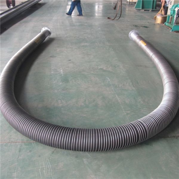 Marine Rubber Oil Hose , Marine Flexible Hose For Transferring Petroleum Products