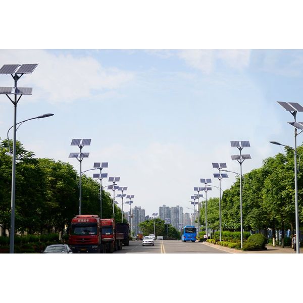 Réverbère solaire futé en acier 100w sauf la catégorie de l'énergie IP65