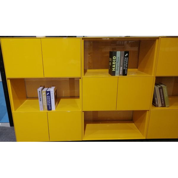 Arriba y abajo del borde delgado abierto del gabinete 5m m de la puerta de oscilación del metal   Color de RAL