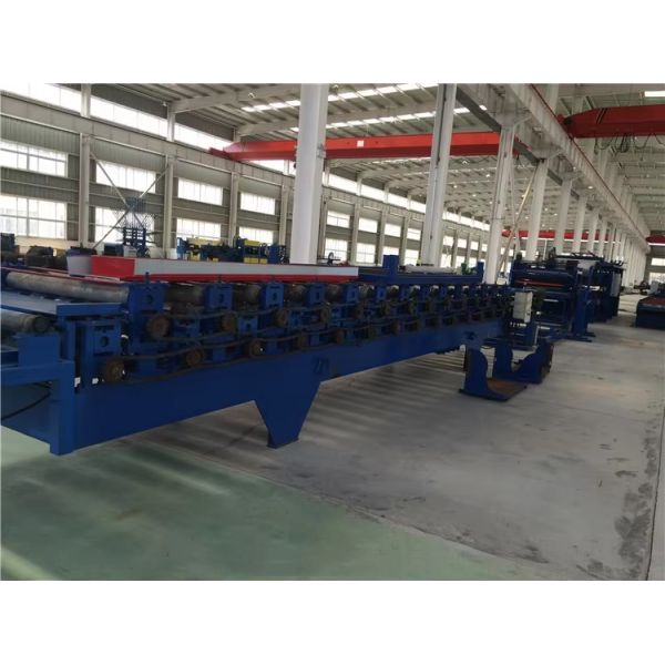 Professional Sandwich Panel Roll Forming Machine For Customizable Panel Manufacturing