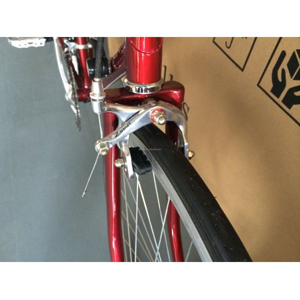 700C Road Bike with Hi-Ten Steel Lugged Frame Shimano 14S Classical and Caliper Brake