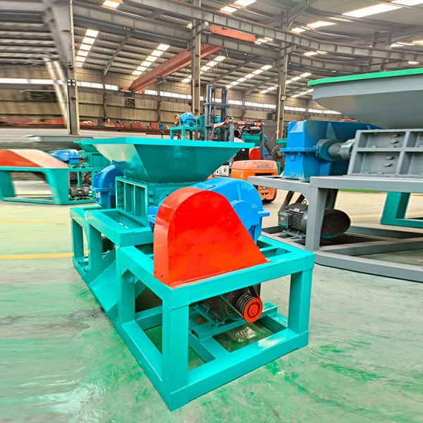 Double Shaft Box Shredder Crusher for Plastic And Rubber Metal Machinery at 1600kg/h