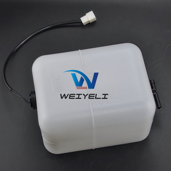 4130139 4197948 Radiator Coolant Storage Tank EX120 EX200 EX100-3 EX100-5 EX120-5 Excavator Industrial Machinery Water Tank