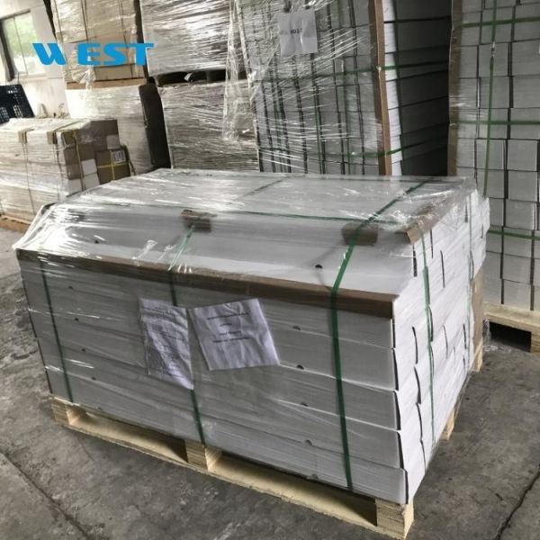 4 MIL PET Nano Tint céramique 2 couches de vitre de voiture film de teint solaire pour la protection et éviter la décoloration