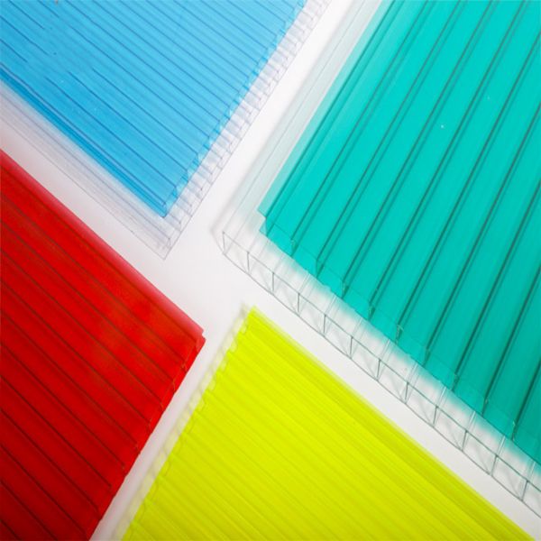 Twin-wall Multi-wall Polycarbonate sheet Normal Size 2.1 5.8m UV Resistant Insulated Panel Ideal for Greenhouses and Skylights