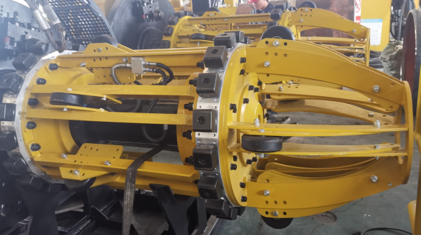 Машина для сверления стальных плит для трубопроводного оборудования на заводе по производству вес 4500 кг