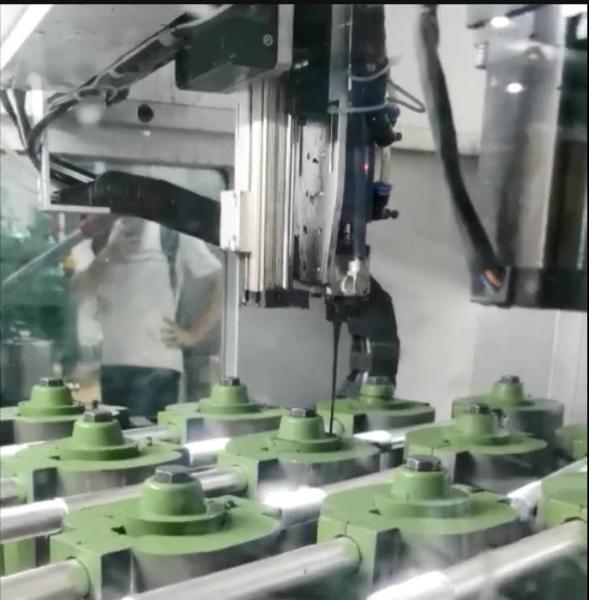 Instalação vertical Partes de semicondutores Equipamento a vácuo com velocidade de fluxo de 0-66g/5s