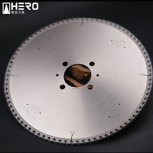 Durable Pcd Saw Blades , Diamond Cutting Blades For Concrete Minimal Saw Damage