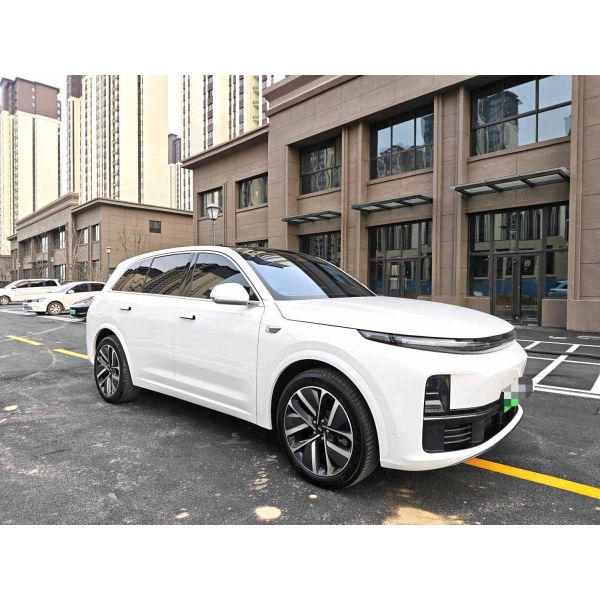 Li Auto 2023 L7 Air Automatic with 40.90 kWh Battery and 16,000 km Mileage - Li Automobile