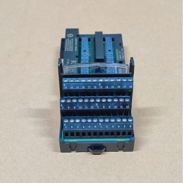 IC200CHS022 GE Compact Box-Style I/O Carrier