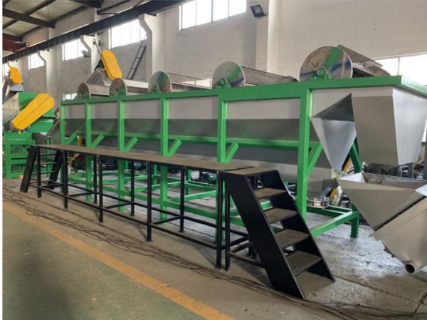 O filme dos Pp do Pe ensaca a linha 300kg/H de reciclagem plástica para o lavagem agrícola dos filmes dos filmes sujos