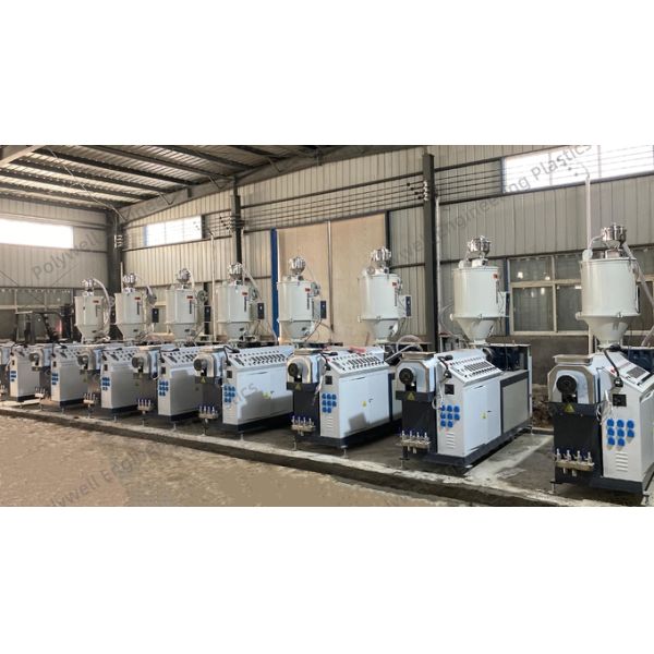 Машина для экструзирования с одним винтом мощностью 22 кВт с высокой пластификацией для производства профилей теплового разрыва