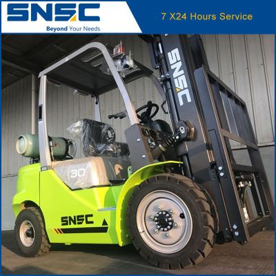 3000kg LPG Gas Forklift with Japan Nissan Engine and Hydraulic Transmission Power Shift