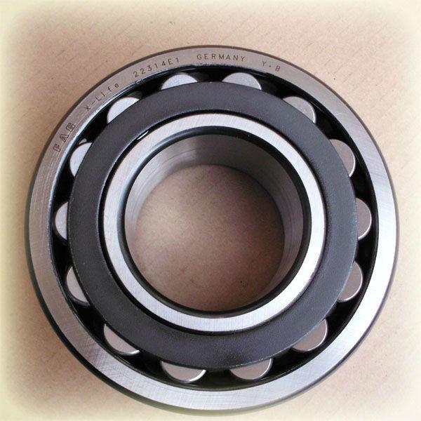 High Precision Sealed Spherical Roller Bearings 80mm Chrome Steel With E1 Steel Cage