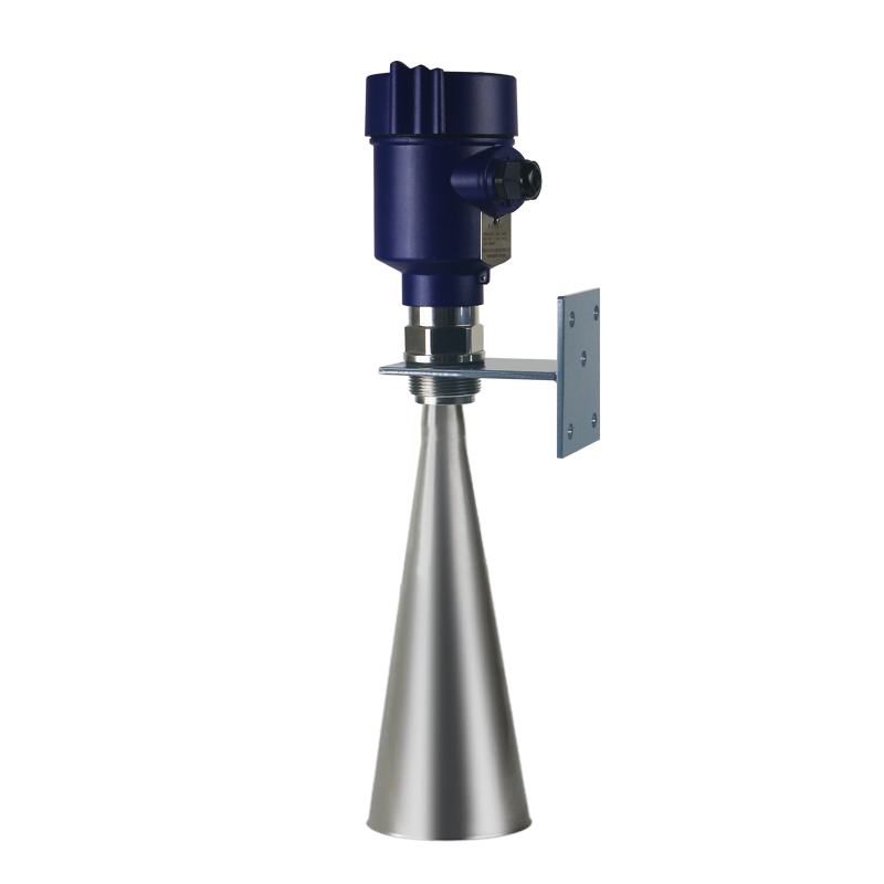 Radar Level Meter Incorporating Optimized Antenna Design and High Speed Signal Processing for Liquid Level Measurement