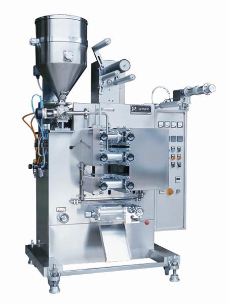 Drinking Water Plastic Bag Packing Machine 20 - 40 Bags  water pouch packing machine