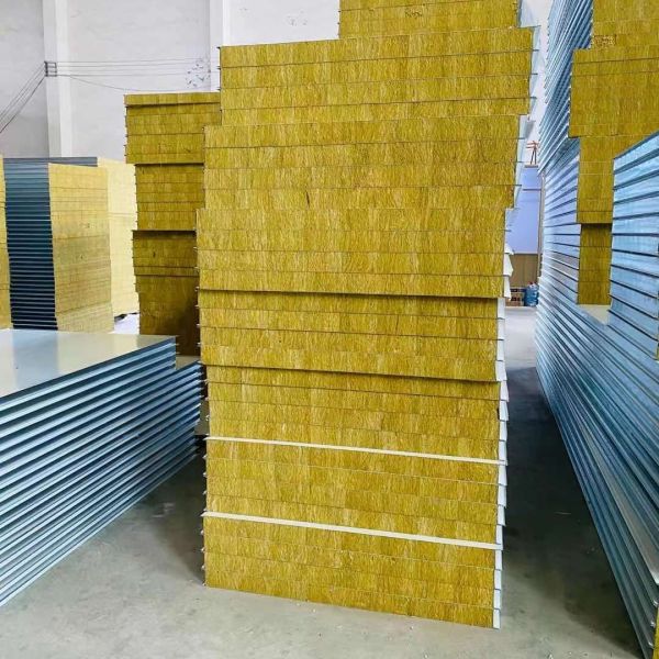 Уменьшение шума Изоляционная панель из каменной шерсти для толщины стали 0,4 - 0,8 мм