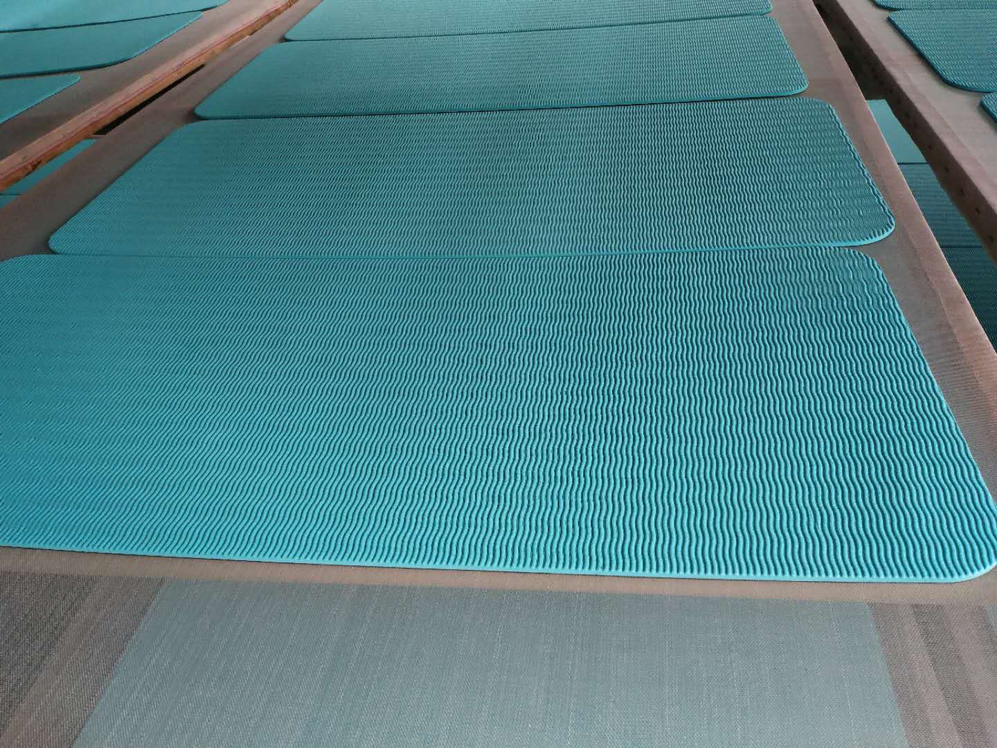 New Arrival New Color Blue Green Color Conductive Healthy Earth Yoga Mat 5MM