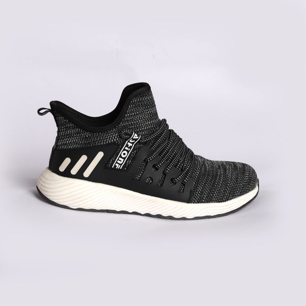 Steel Toe Fly Knit Safety Shoes With Air Mesh Lining And Metal Eyelets