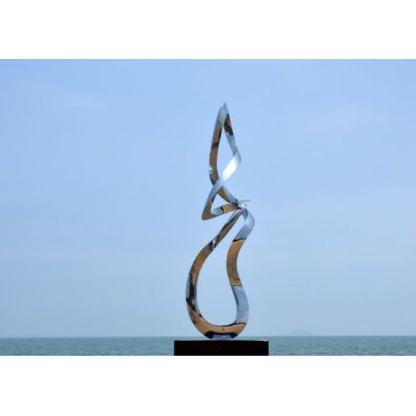 Custom Made Modern Stainless Steel Abstract Sculpture For Outdoor Art