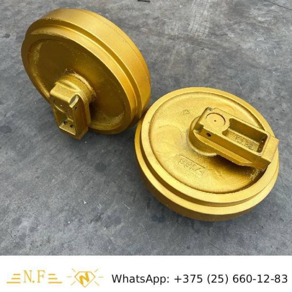 20Y-30-00030 Reliable Front Idler PC200-5  Durable Cr-Ai Alloy Seal Design
