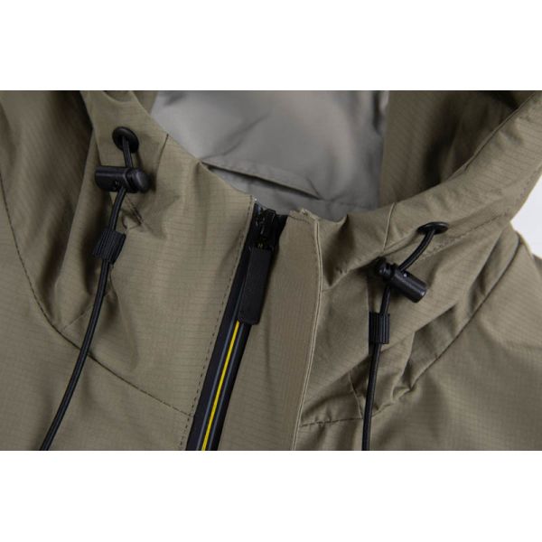 Men's Lightweight Ripstop Shell Jacket with Adjustable Bungee Drawcord Hem and Partial Striped Inner Lining