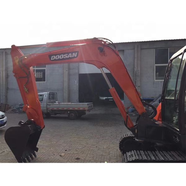 South Korea Used Doosan DH60-7 60 60DX Small Mini Excavator with Original Hydraulic Pump