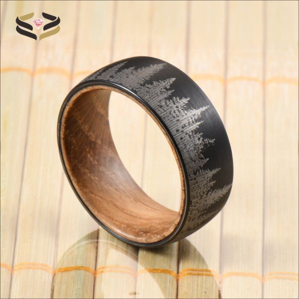 Bague en tungstène noir plaqué 8mm avec incrustation en bois de fût de whisky et ébène doré, alliances ou bagues géométriques