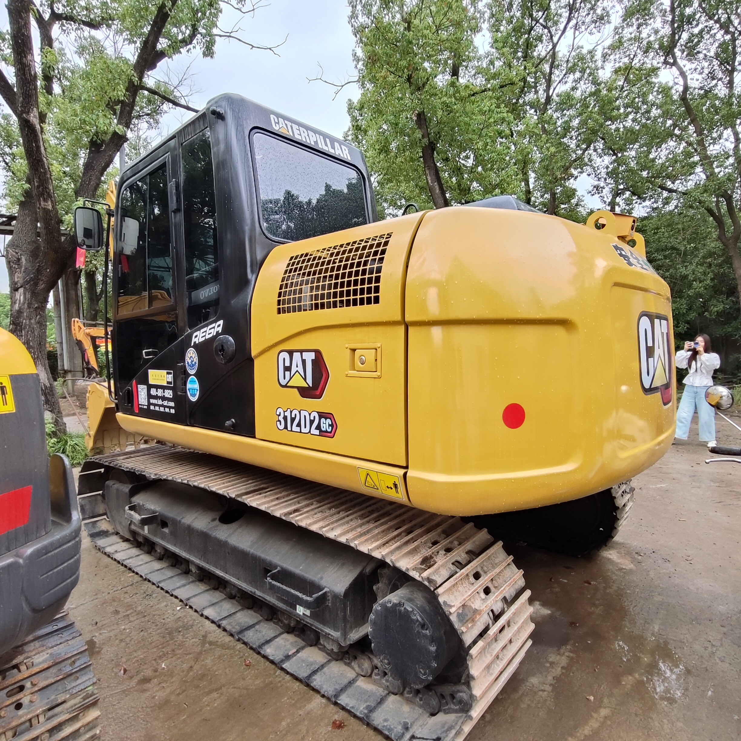 Эксплуатационный экскаватор Caterpillar 312D с хорошей адаптацией к суровым условиям