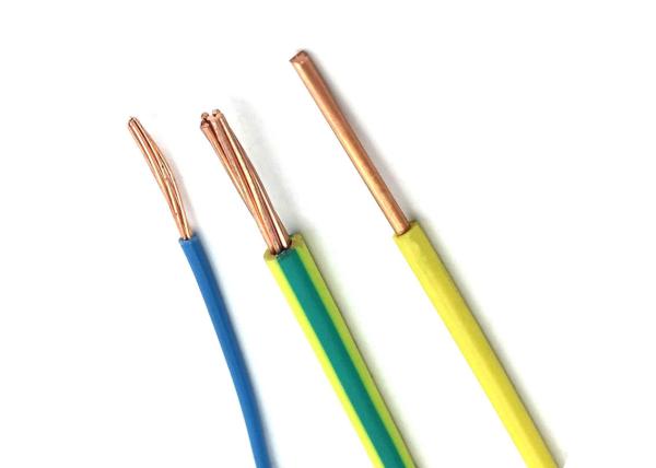 Type de PVC ST5 PVC enveloppe câble électrique fil de cuivre noyau de terre fil 500v
