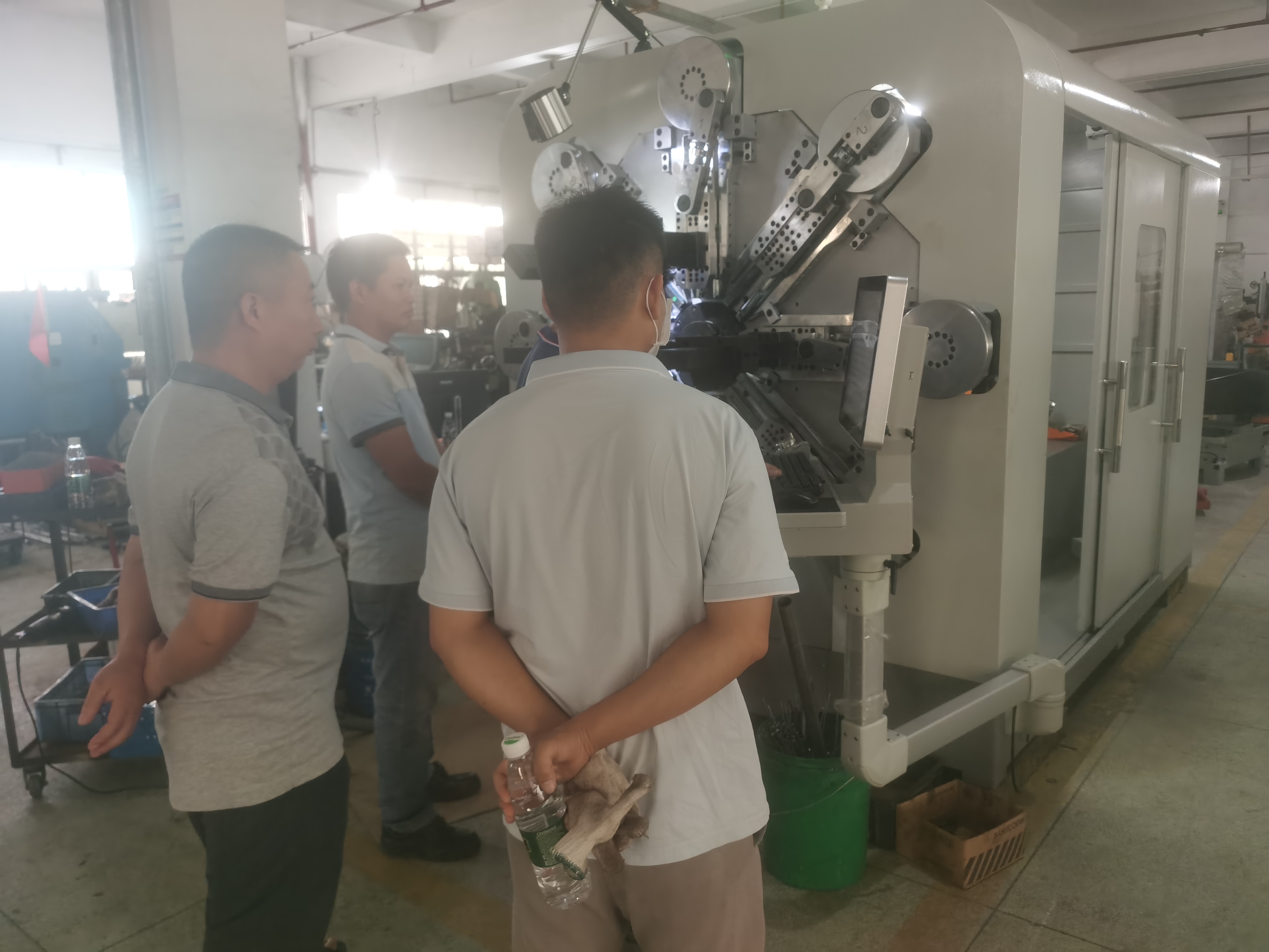 весна CNC автоматического кулачка 380V 50HZ электрическая делая машину койлера провода одобренным CE