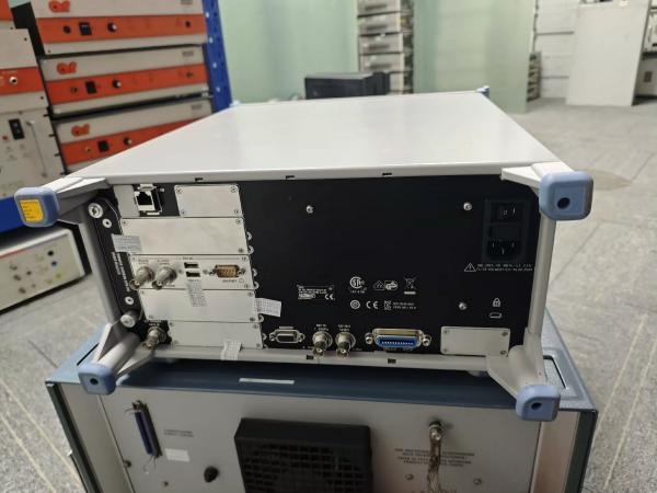Rohde & Schwarz 3.6 GHz CISPR Compliant Emi Testing Equipment R&S ESR3