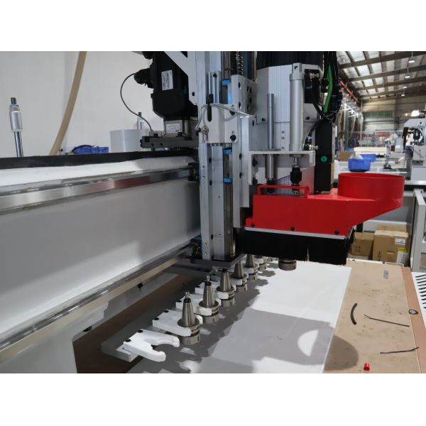 Автомата для резки 1200 x 2400 маршрутизатора Cnc индикаторной панели 1300 x 2500 деревянная офисная мебель 1500x1500 делая машину HE5L