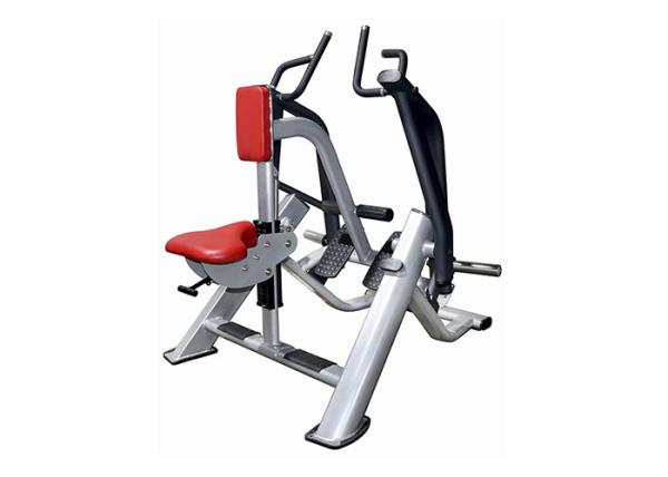 Commercial Life Fitness Seated Rowing Machine With Black Tube