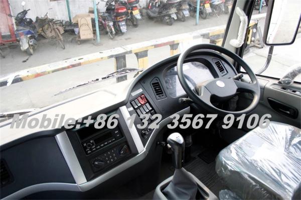 LHD/RHD Cummins 340HP cheap price 6x4 tractor truck for sale Peru