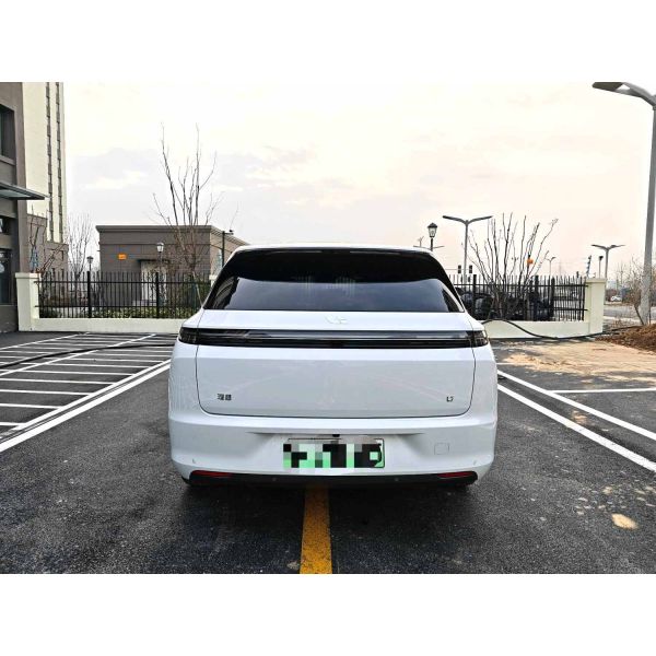 Li Auto 2023 L7 Air Automatic with 40.90 kWh Battery and 16,000 km Mileage - Li Automobile