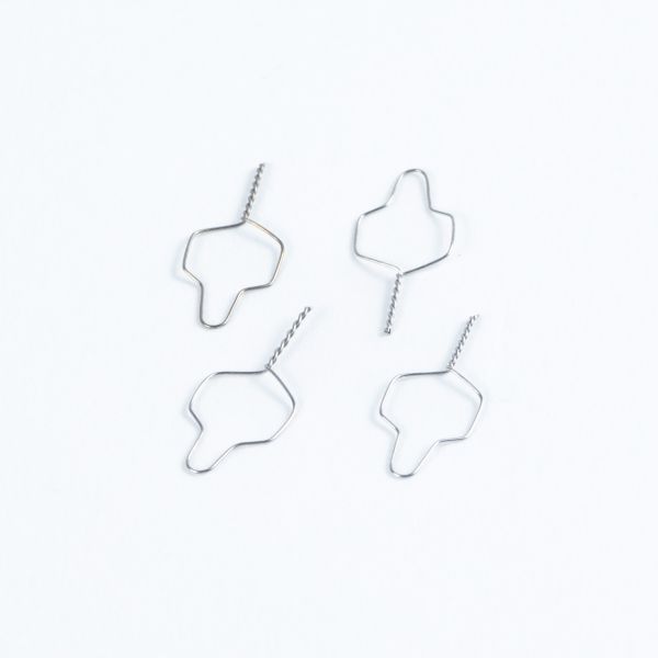 Liens SS pour les fournitures orthodontiques Liens orthodontiques en acier inoxydable de précision Système efficace de fixation des supports