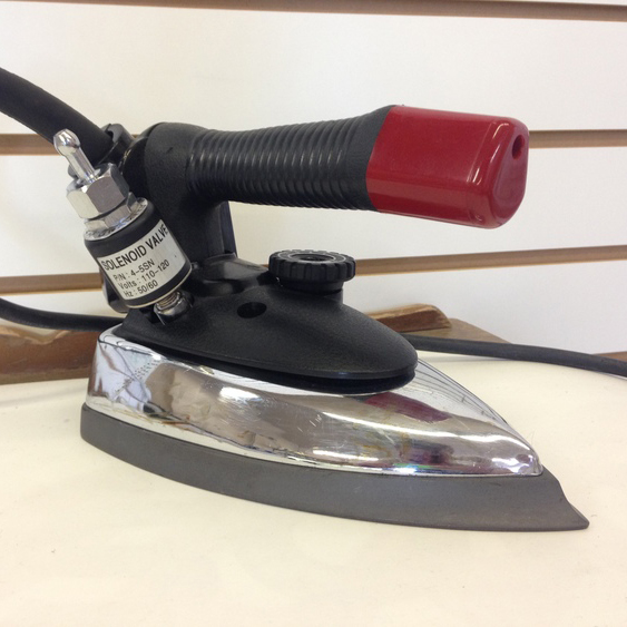 Клапан соленоида штуцеров утюга пара серебряной гравитационной подачи звезды электрический