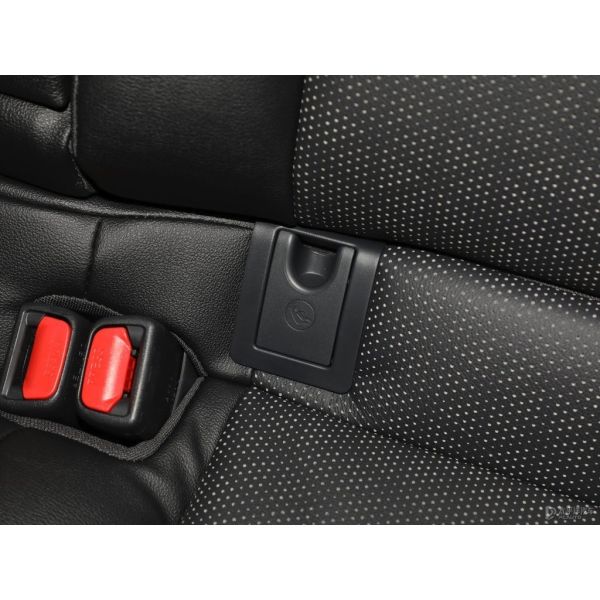 Седан Toyota Camry 2023 2.5hq Mh EV Двойной двигатель Флагманский гибридный автомобиль Бензиновый автомобиль