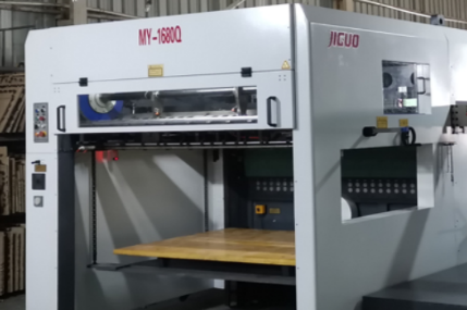 4500sheets/H Automatic Die Cutting Machine For Paper Size 580×500mm