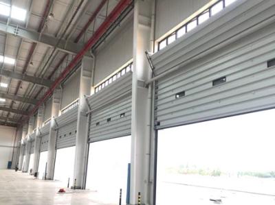 Portas seccionais industriais externas de trabalho pesado Porta de segurança industrial de logística