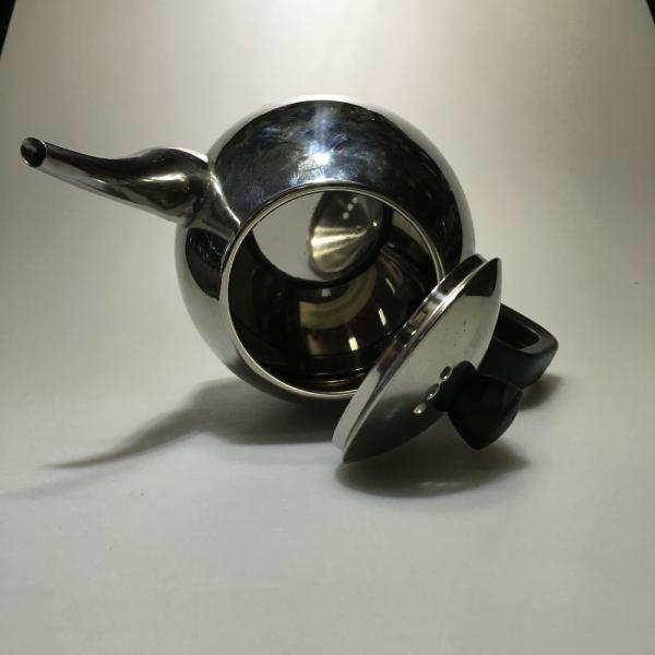 Quick Boiling Small Capacity Electric Kettles Time Saving Built In Filter