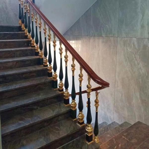 3D Design Metal Stair Railing Black And Gold Luxury Decoration
