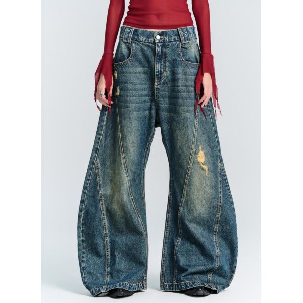 Streetwear Fashion Y2K Style Wide Straight Leg Fit Denim Jeans with Hole Decoration