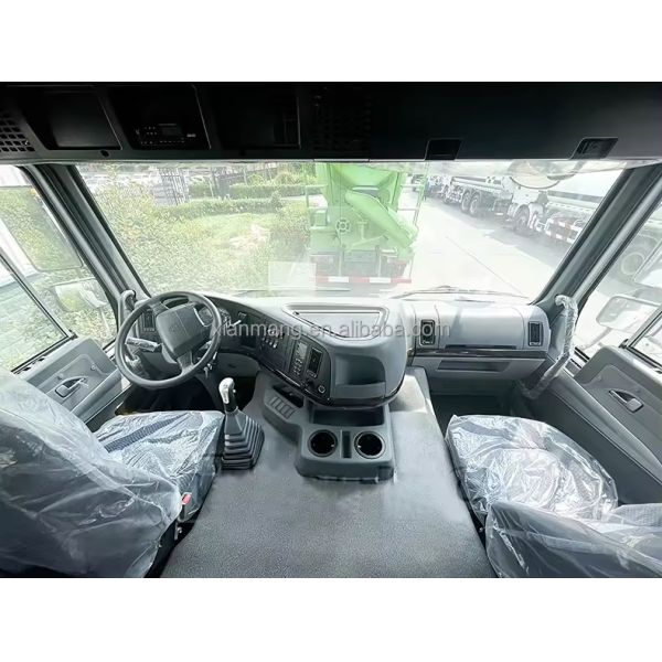 Mini camión de descarga usado con 351-450 caballos de fuerza y 7800x2550x1550 dimensiones del tanque de carga