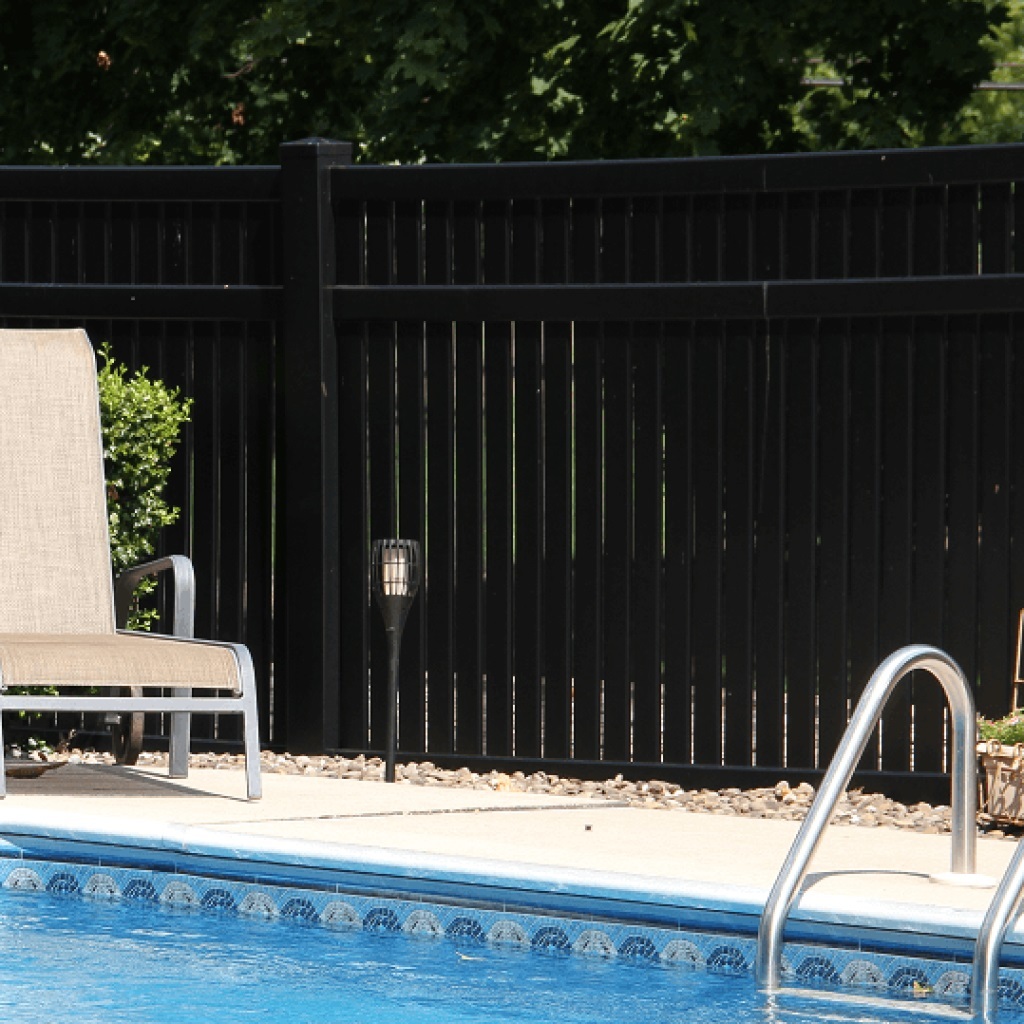 Weather Resistant PVC Fence Outdoor YardWeather Resistant PVC Fence Outdoor Yard