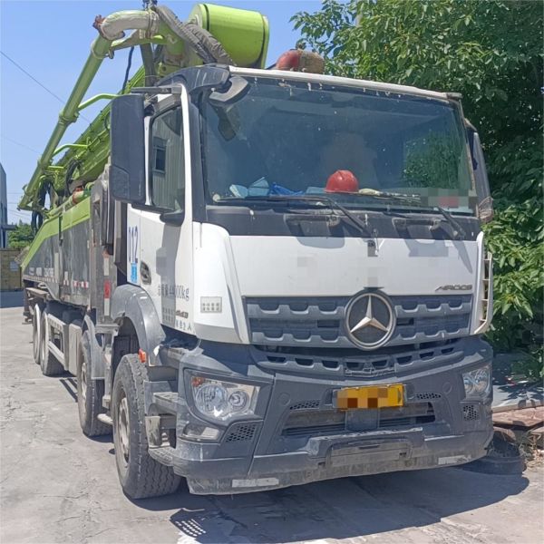 2020 62 Meters ZLJ5441THBBE Zoomlion Mercedes chassis Used Concrete Pump Truck Mixer