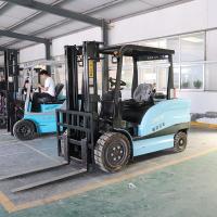 Experiência Manuseio suave e fácil de materiais com empilhadeira elétrica de 3 toneladas